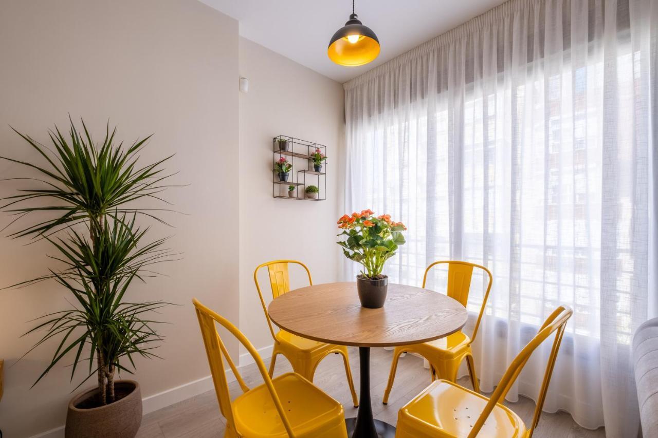 Minty Stay - Trinidad Apartments Málaga Kültér fotó