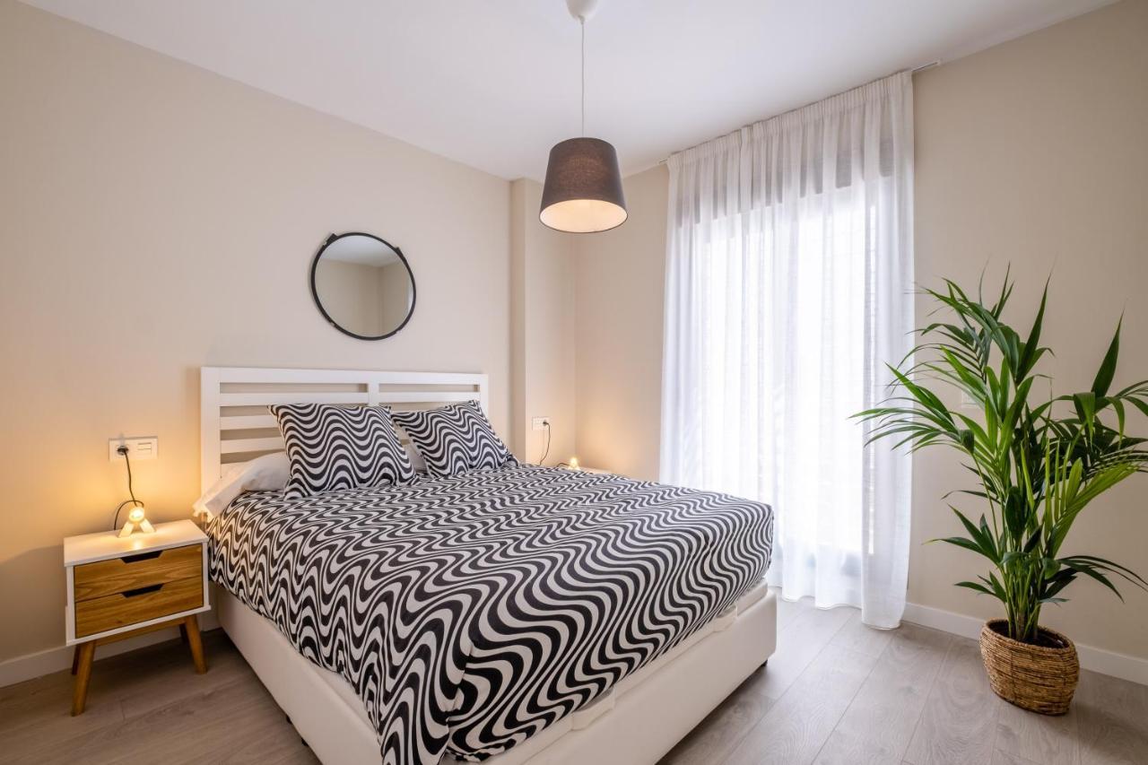 Minty Stay - Trinidad Apartments Málaga Kültér fotó