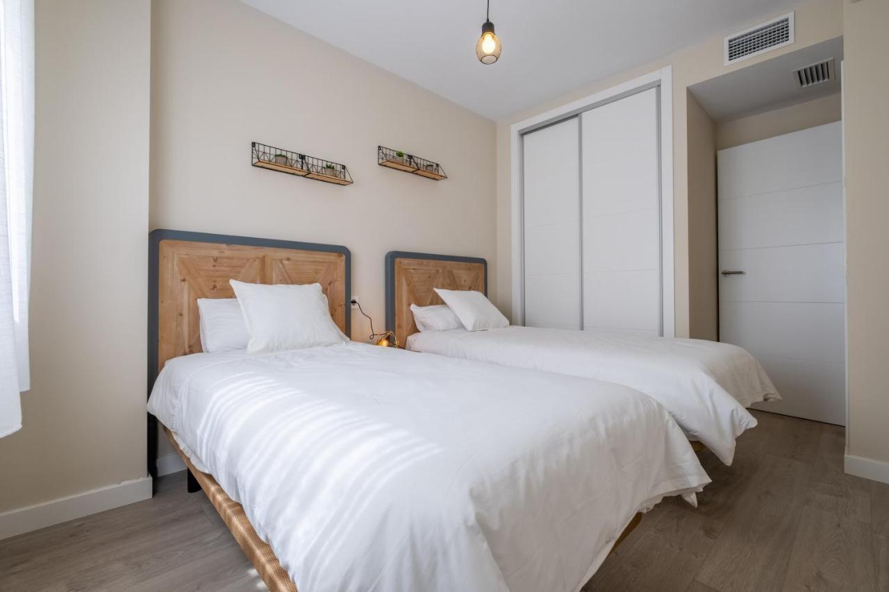 Minty Stay - Trinidad Apartments Málaga Kültér fotó