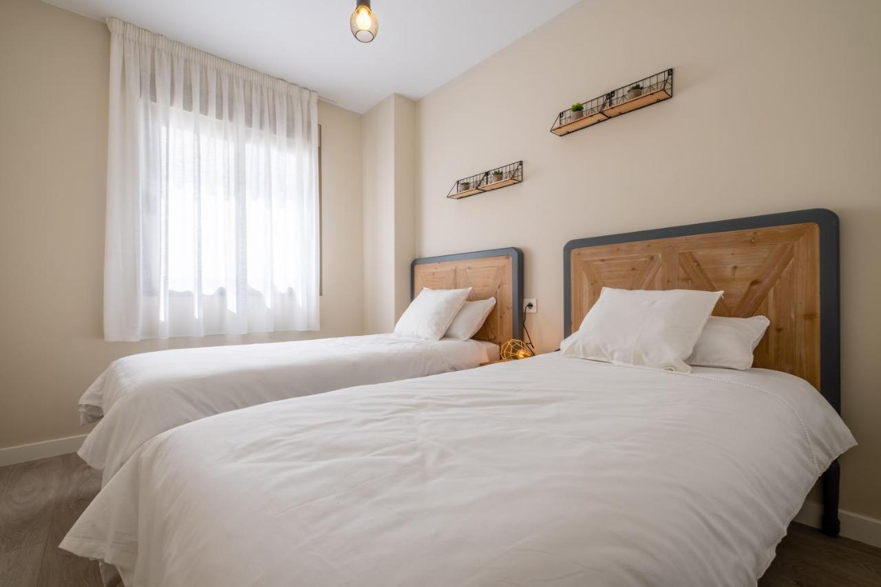 Minty Stay - Trinidad Apartments Málaga Kültér fotó