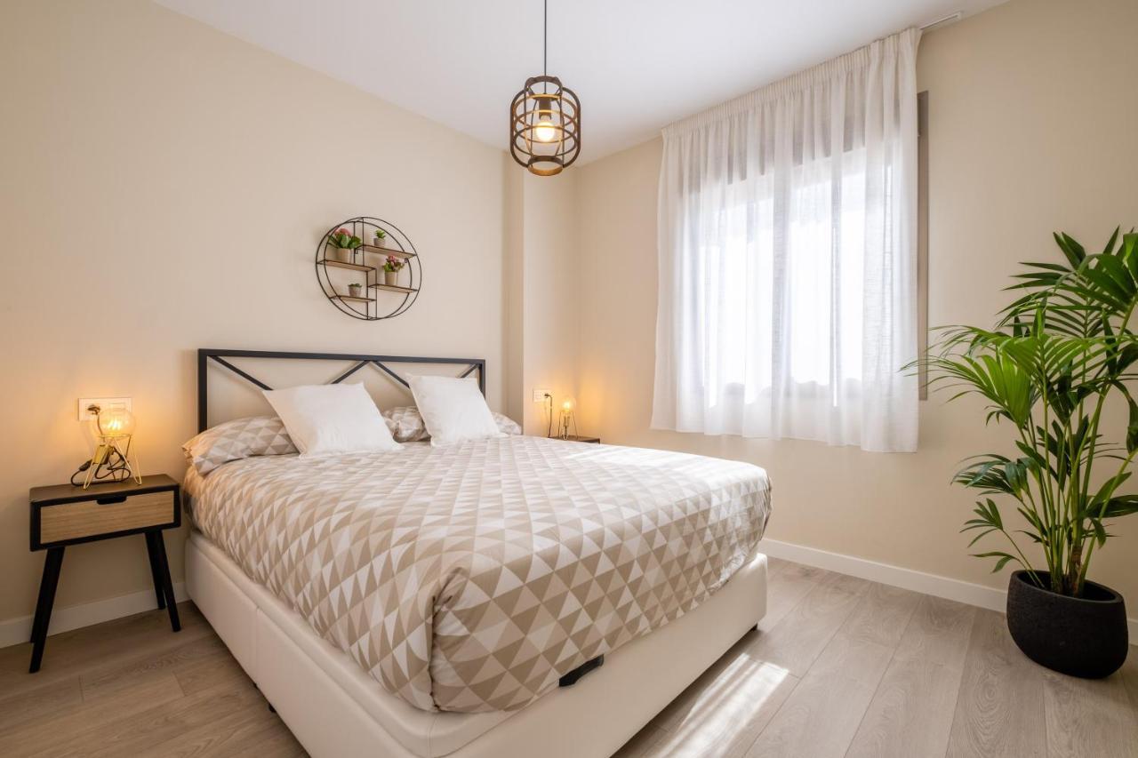 Minty Stay - Trinidad Apartments Málaga Kültér fotó